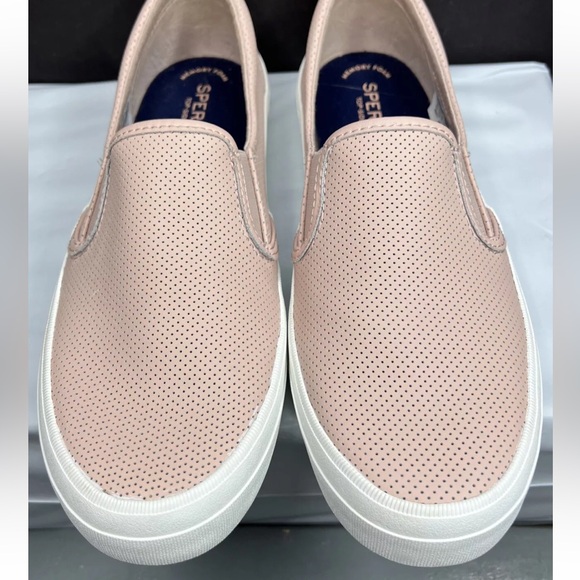 SPERRY Crest Twin Gore Perforated Rose Dust Slip On Loafers Sneakers Sz 10 LKNW! - Picture 4 of 10